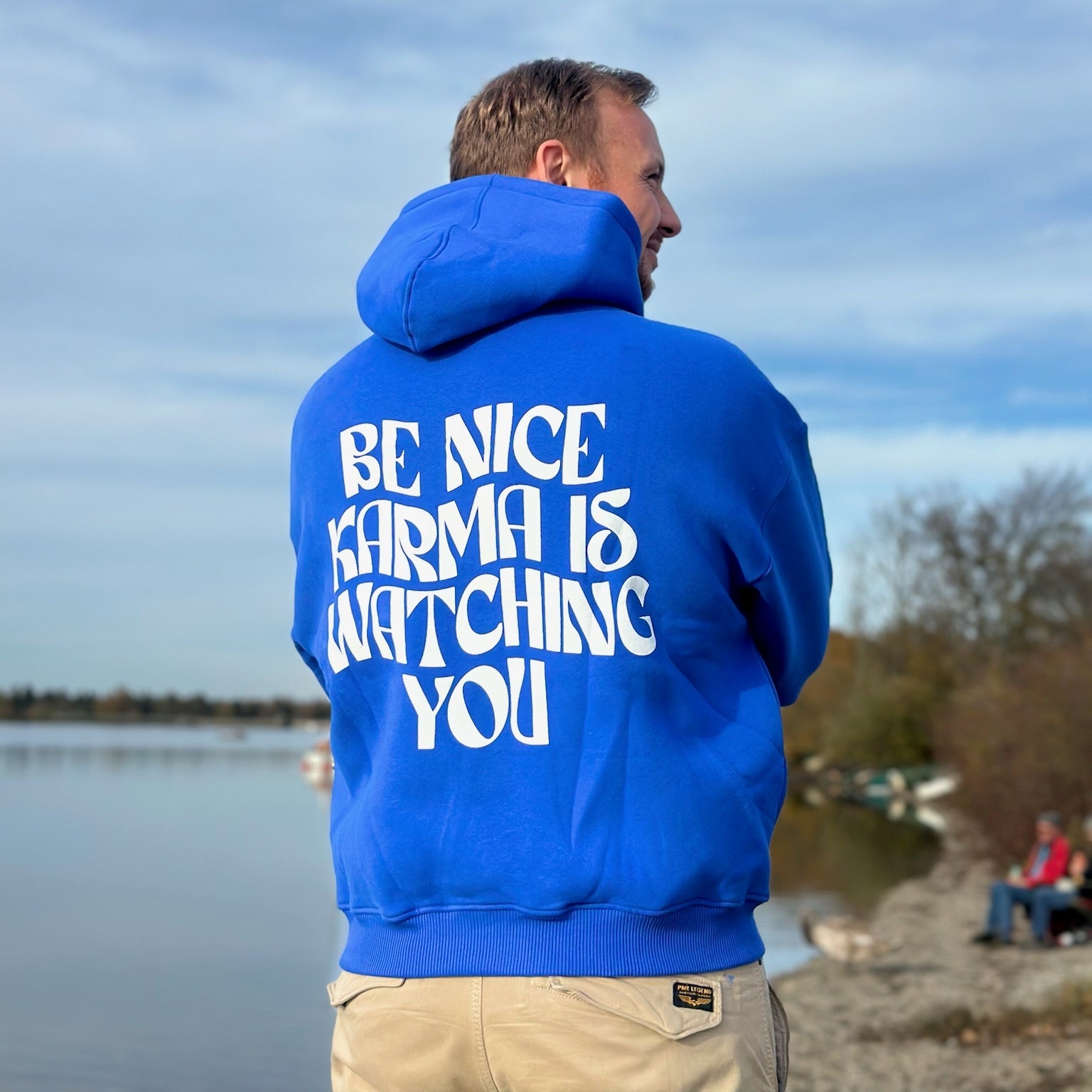 KARMA HOODIE BLAU